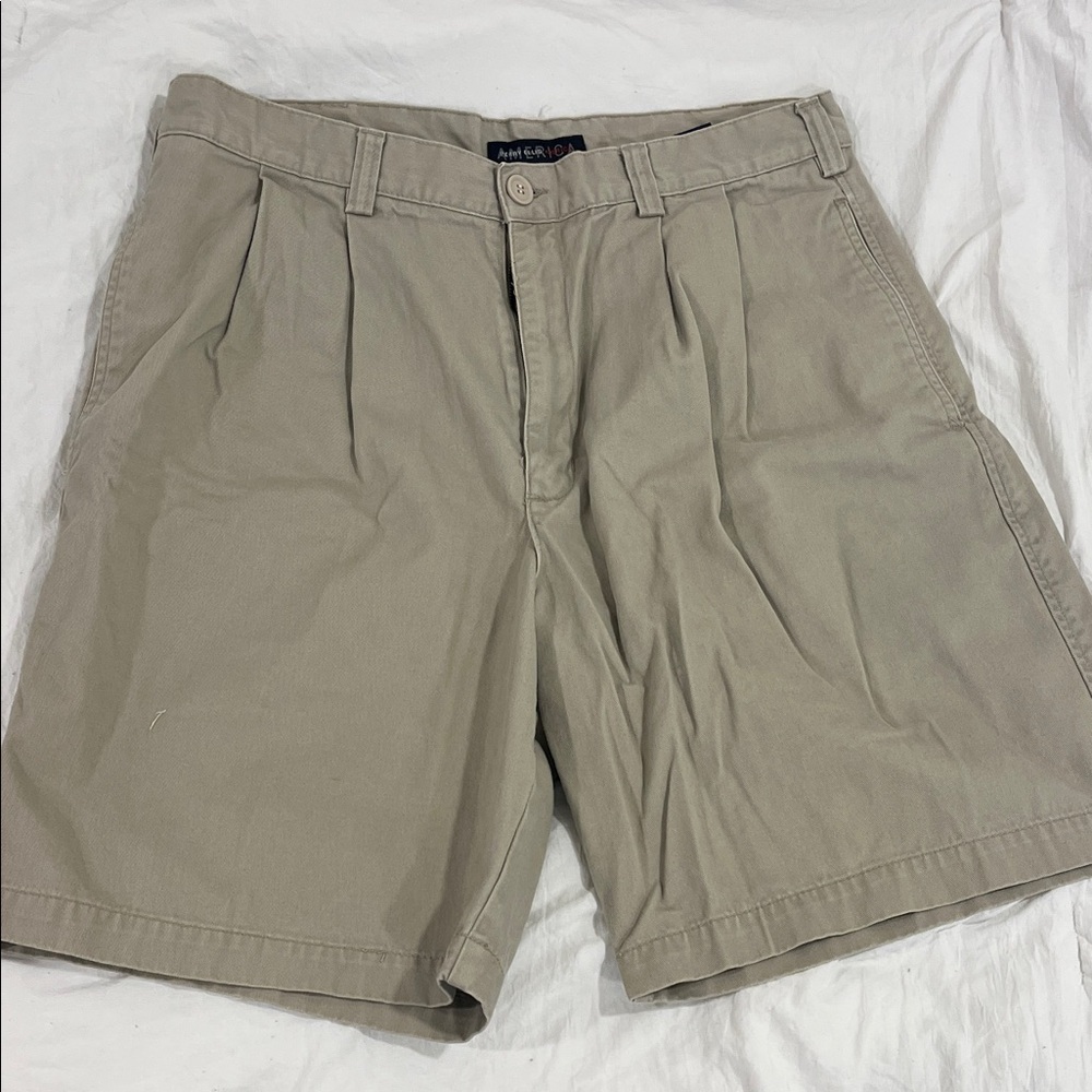 Men's Classic Khaki Shorts